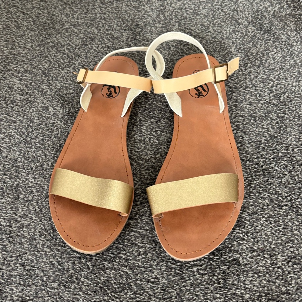 Elegant Gold Sandals
